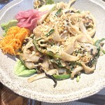 suku - 泰式炒河粉套餐