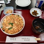 末げん - 鶏挽き肉の親子丼