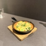 屋根裏のパリ食堂 - 