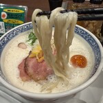 京都鶏白湯そば 純 - 