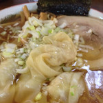 長町ラーメン - ワンタンメン( ´ ▽ ` )ﾉ
      チュルチュル最高
      11月26日14時20分頃訪店