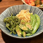 炭火焼肉しんちゃん - 