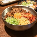 炭火焼肉しんちゃん - 