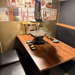 炭火焼肉しんちゃん - 