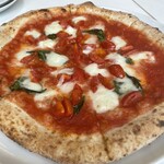 ボーノボーノ - 富田林・古川農園のトマトと水牛モッツァレラのピッツァ マルゲリータ