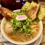 焼豚中華そば 啜る - 