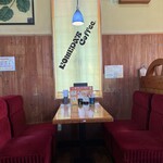 コメダ珈琲店 - 店内