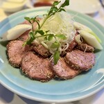 焼肉 凛 - 名物のタン