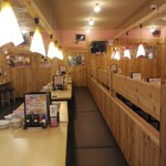 や台ずし - 店内