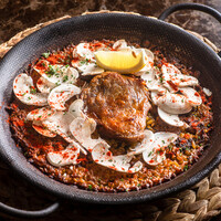 鴨とポルチーニパエリアレギュラー2980円（3278円）ラージ4280円（4708円）