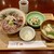 ごはん処 司 - 料理写真:かつお丼、豆腐とひじきの彩りサラダ、お味噌汁、香物