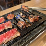 焼肉冷麺だいじゅ - スタミナレバーは網に張り付き取りにくくなった