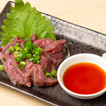 居酒屋 それゆけ 鶏ヤロー - 料理写真:馬刺し