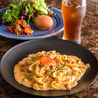 北海産生ウニといくらのクリームパスタ