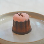 Alsace Air - イチゴのカヌレ