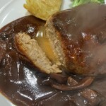 kitchen HISA - 肉汁が溢れる〜