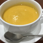 kitchen HISA - かぼちゃのスープ