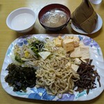 金壺食堂 - 料理、ちまき、お粥とスープ