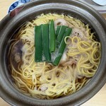 鍋焼きラーメン千秋 - 鍋焼きラーメン