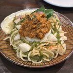 イーカ スーク  - 