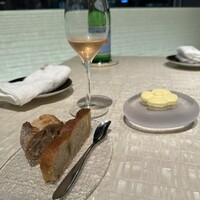 ベージュ アラン・デュカス 東京 - 