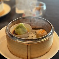 スーツァンレストラン陳 横浜店 - エビ玉シューマイと水餃子