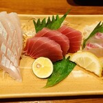 Lupin - 『お刺身の盛り合わせ』　※カニの身がありましたが、先に取られました（笑）