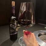 焼肉牛印 - お肉に合うセレクト3ワインの3杯目（赤は香りの続くシラー）