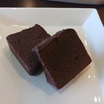 バーマンズチョコレート 奈良餅飯殿工房 - プレミアムチョコレートケーキ単品　税込1100円