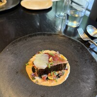 ラ・ボンヌターブル - 