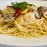 イタリア食堂amico - パスタ大盛りで