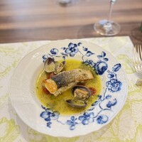 リストランテ アクアパッツァ - アクアパッツァ（ヒラスズキ）