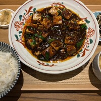 中国菜厨 エスサワダ 新丸ビル店 - 