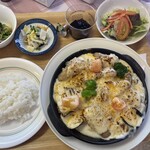 食事処 やまびこ - シーフードグラタン やまびこ風 ¥1300