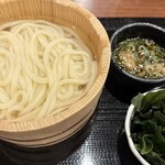 丸亀製麺 - 