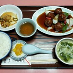 廣珍軒 - お昼のセット（肉団子の甘酢）