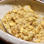 ポロチネーゼ - 塩蒸し帆立と干し貝柱の優しいチャーハン