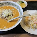 中華 味源 - タンメン麺&半チャーハン(エビカニ)