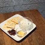 HAGI CAFE  - 自家製チーズ豆腐