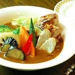 サムズカリー - リブ＆ベジタブルカリー￥１２８０