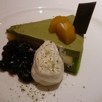 レストラン 椿山荘 カメリア - 抹茶ケーキと餡子