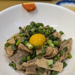 スタミナ苑 - 牛モツ塩煮込み