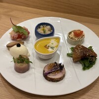 炭火とワインと純米酒 King Momo - 