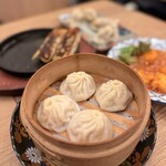 金の餃子酒場 - 