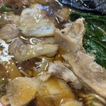 長岡生姜醤油らーめん 壱八商店 - 味がしみたチャーシュー