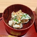 日本料理　伊せ吟 - 柿とささげの白和え