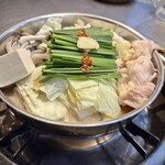 博多弁天堂 - 醤油もつ鍋