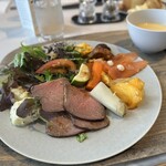 コートヤード・バイ・マリオット - 