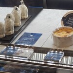 マサヒコオズミパリ - ショーケース③