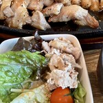 ひこま豚食堂＆精肉店 Boodeli - 豚しゃぶサラダ